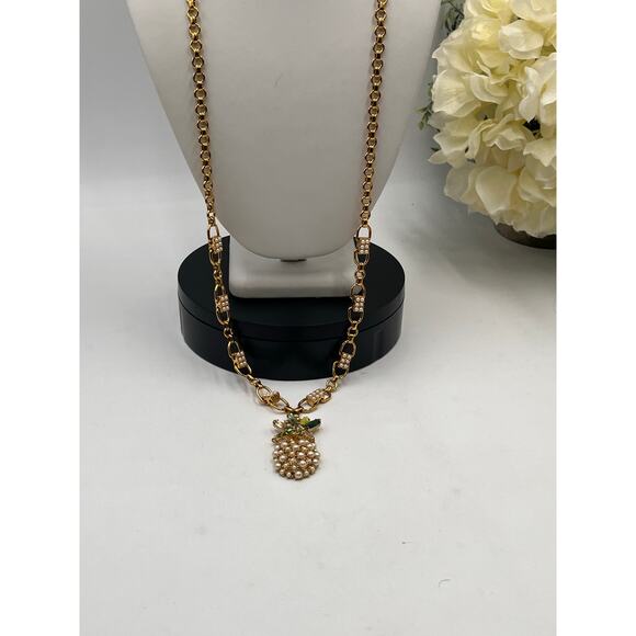 Ann Taylor Pearl Cluster Pineapple Green Rhinestone Gold Tone Long Necklace New - Picture 7 of 9